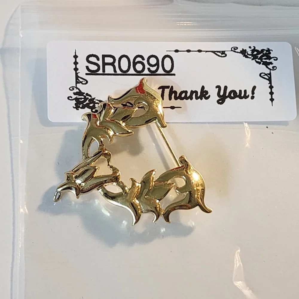 Trifari signed gold